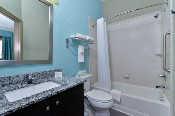 Single Room - Disability Access interior